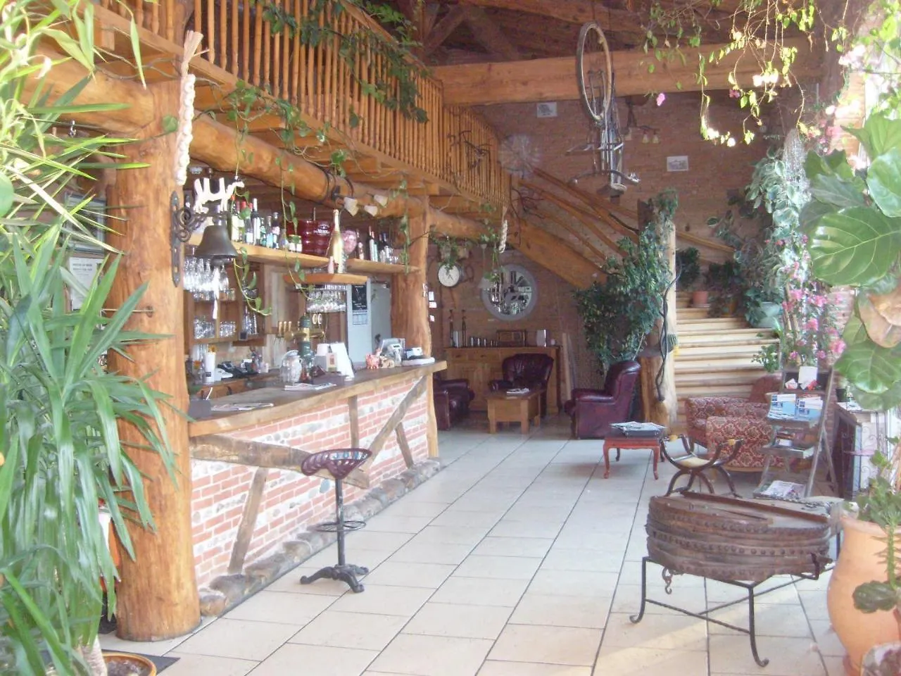 L'Alcove Hotel Restaurant Villematier